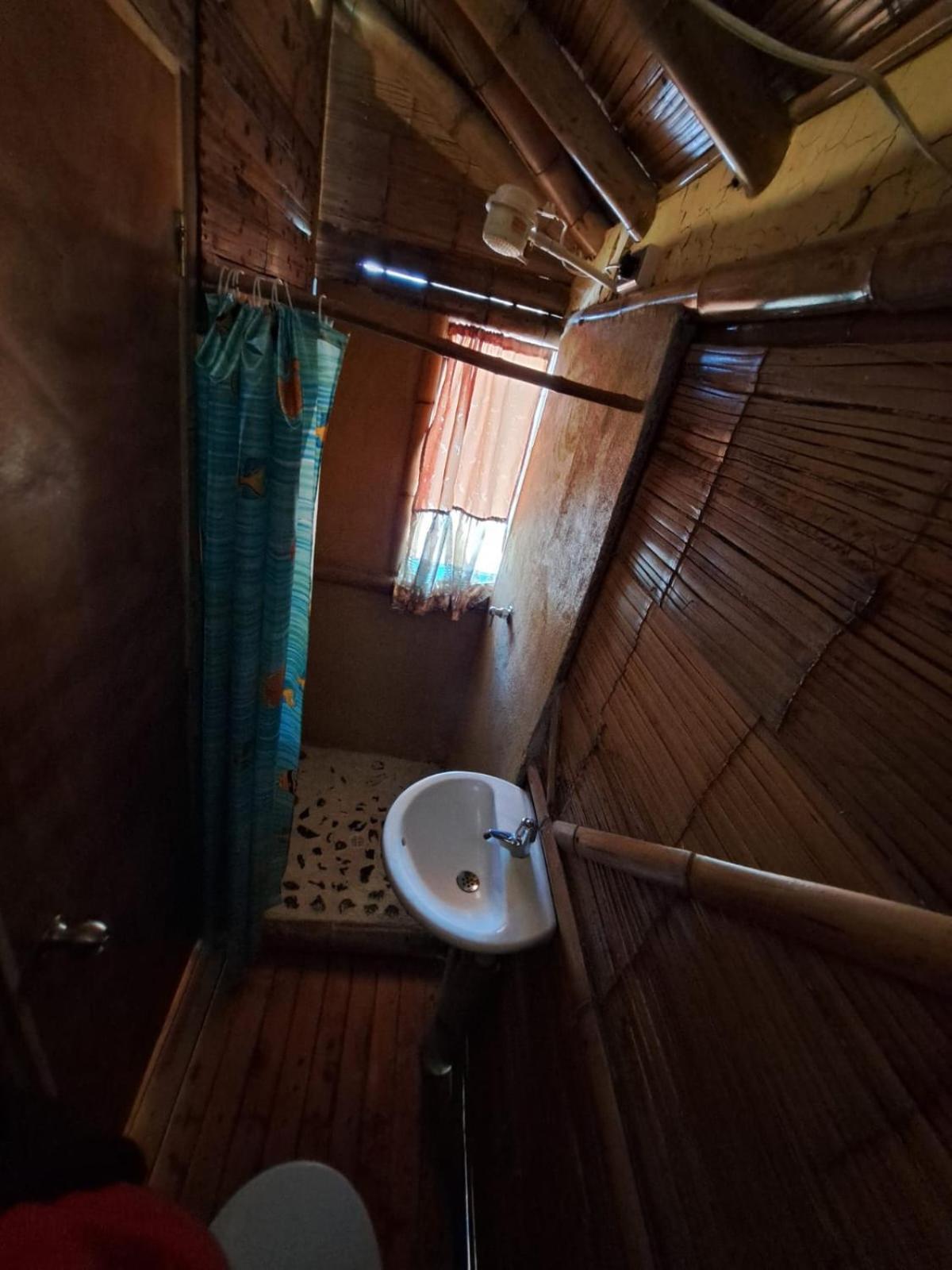 Hotel Guatape Adrianas Bambu Экстерьер фото