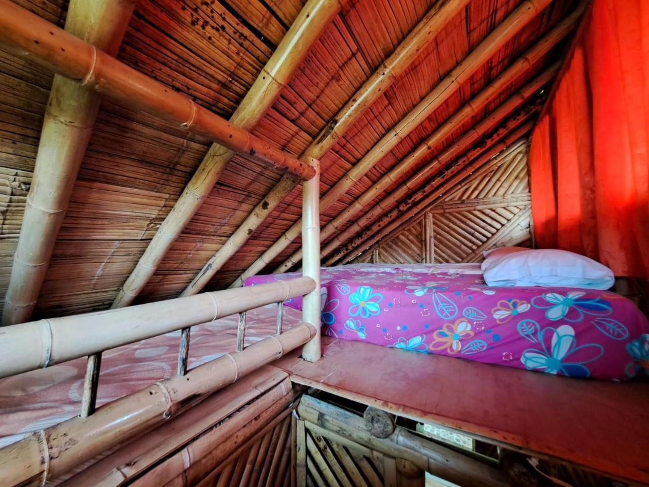 Hotel Guatape Adrianas Bambu Экстерьер фото
