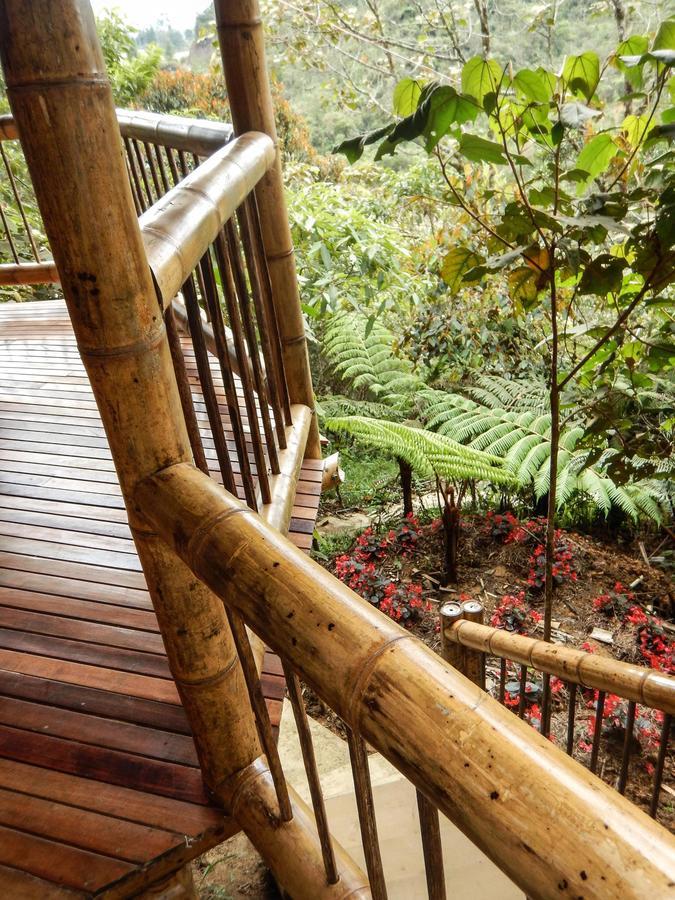 Hotel Guatape Adrianas Bambu Экстерьер фото